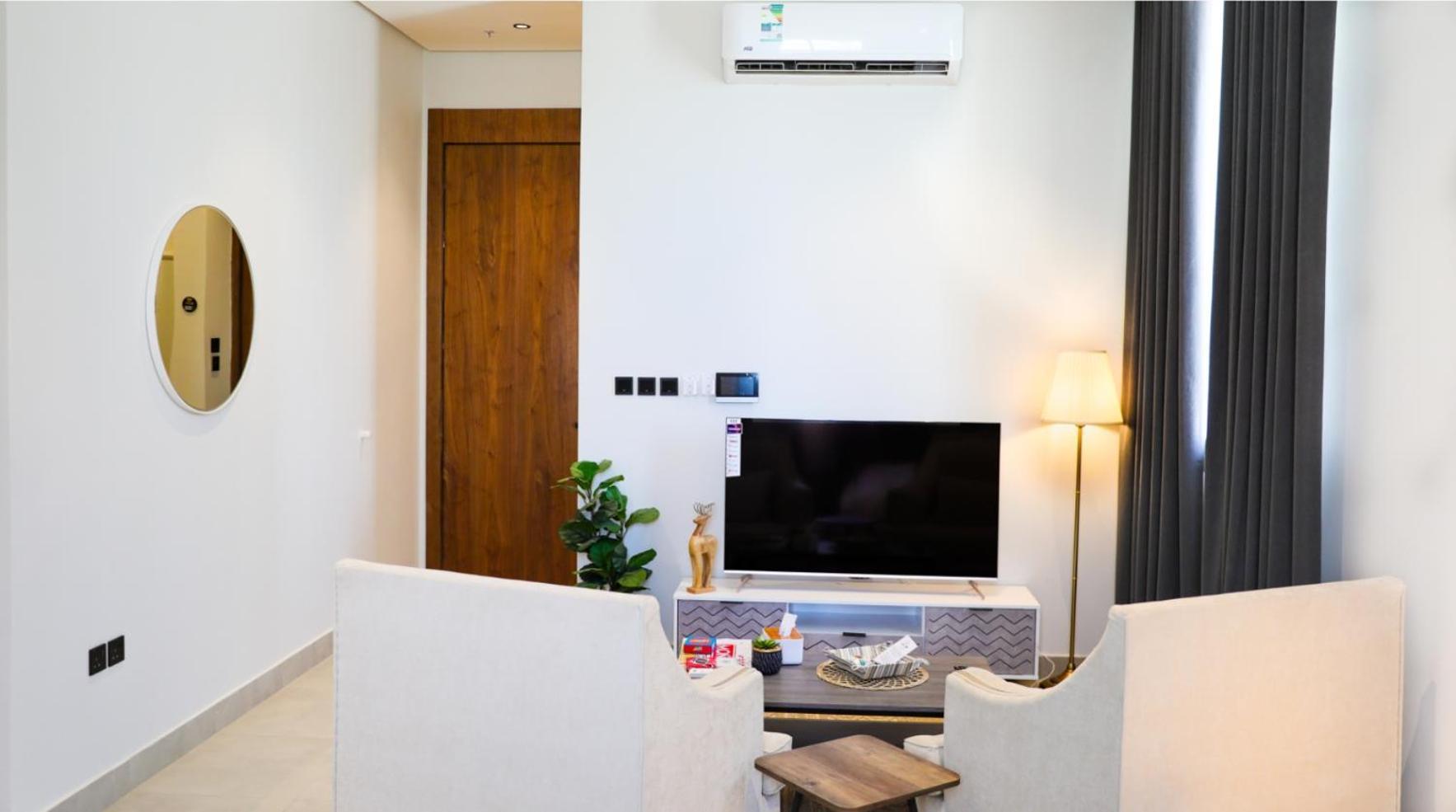 منزلك قرب المطار بتسجيل وصول ذاتي Your Near The Airport With Self Check-in Apartment Riyadh